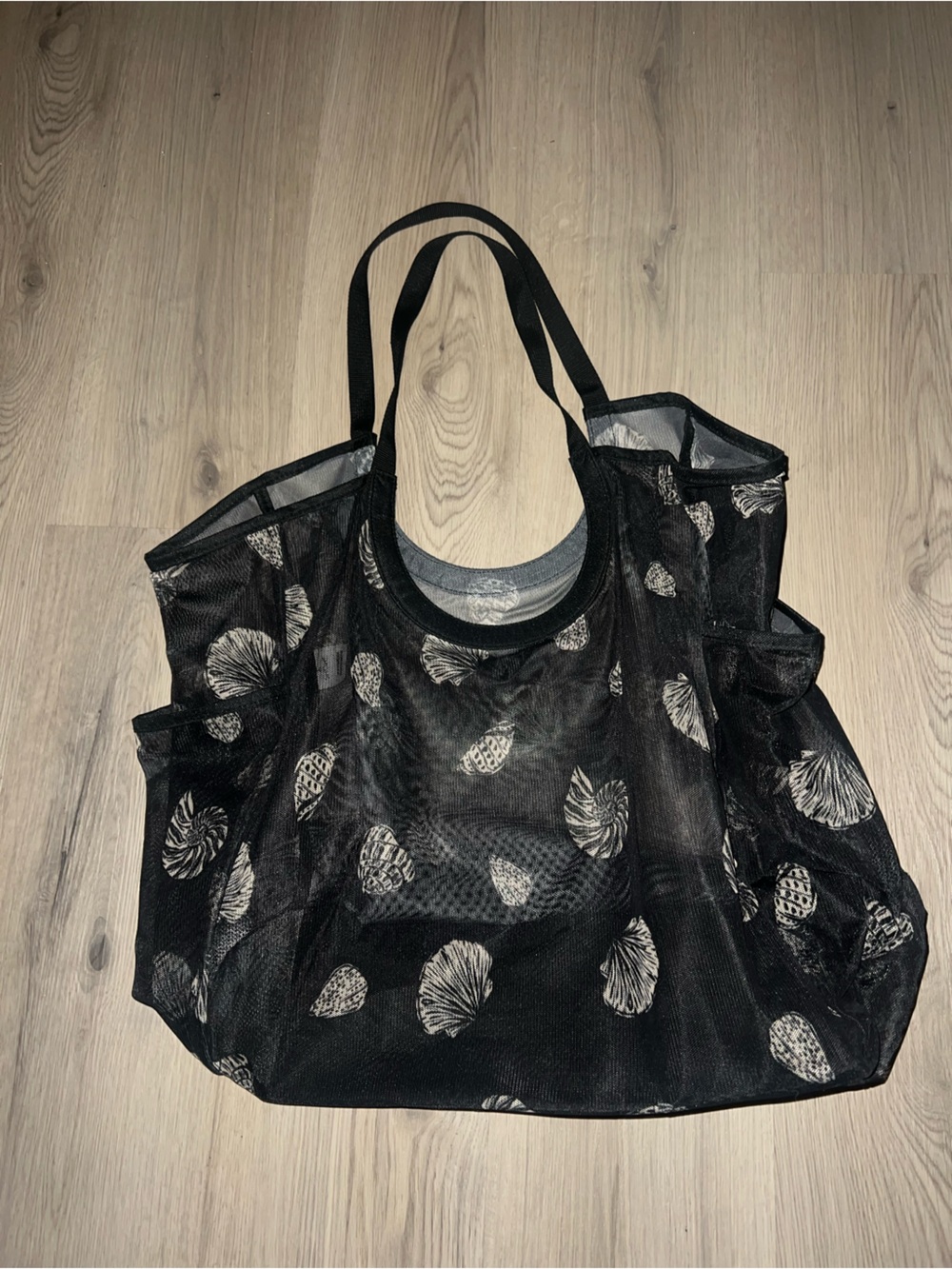 Shade & Shore Packable Mesh Tote Black White Beach Travel Bag SeaShell Handbag